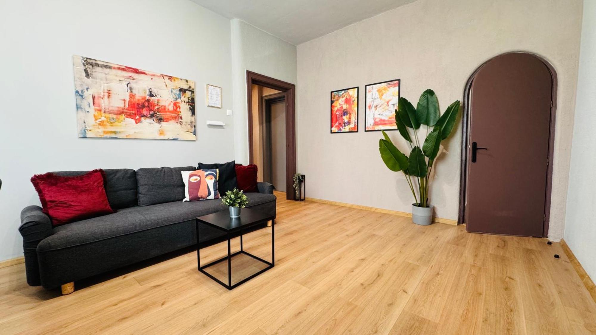 Ideal Home - Spacious & Modern Accommodation Near Unirii Square บูคาเรสต์ ห้อง รูปภาพ