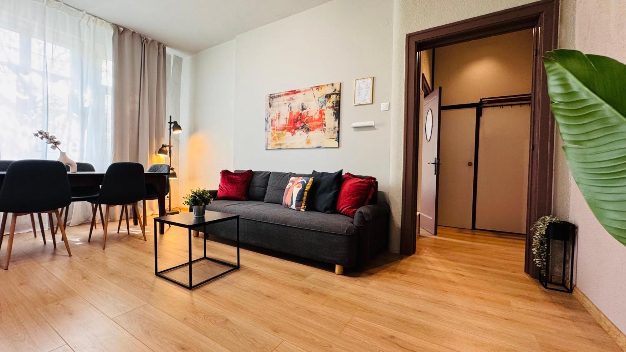 Ideal Home - Spacious & Modern Accommodation Near Unirii Square บูคาเรสต์ ห้อง รูปภาพ