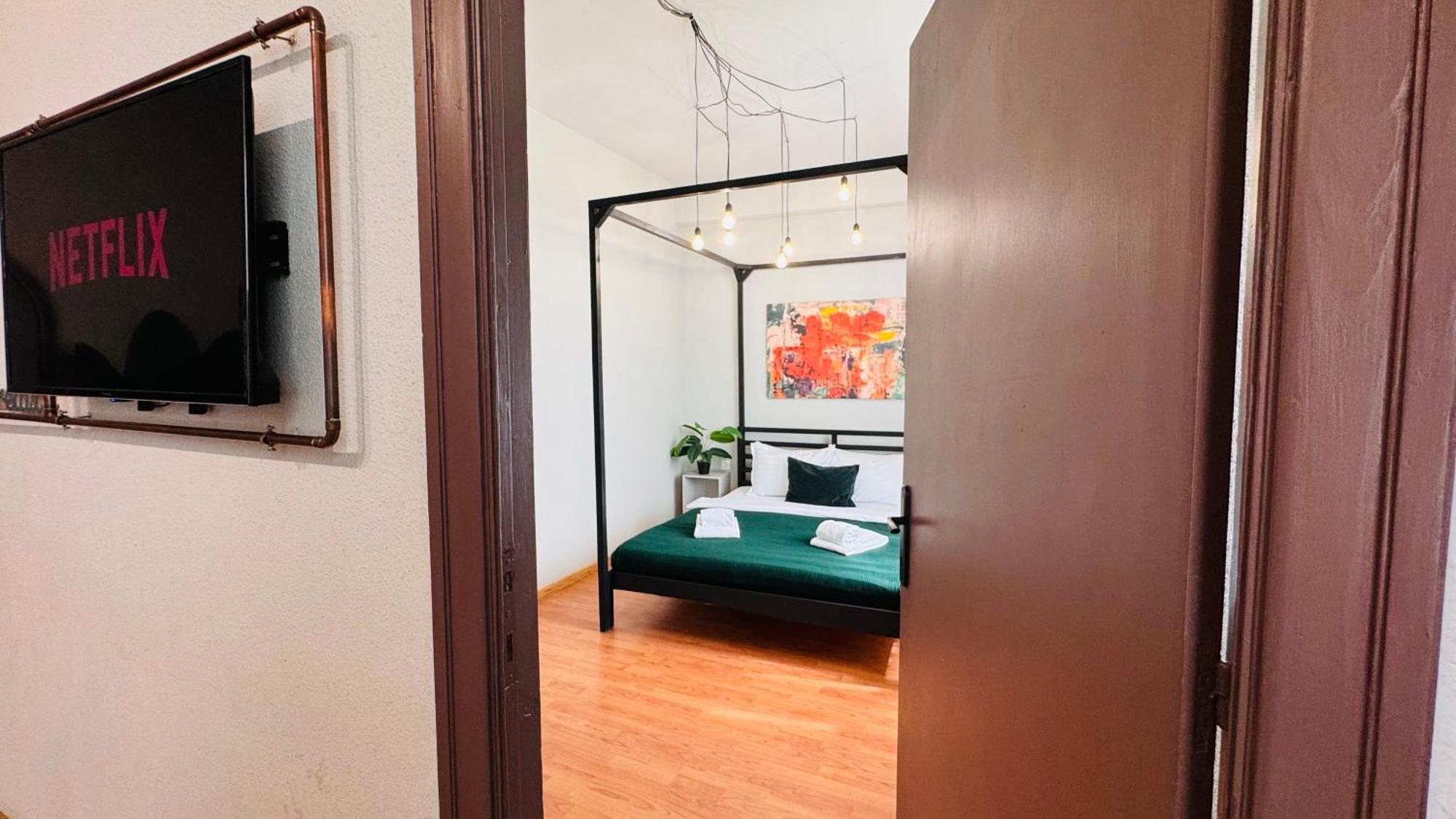 Ideal Home - Spacious & Modern Accommodation Near Unirii Square บูคาเรสต์ ห้อง รูปภาพ