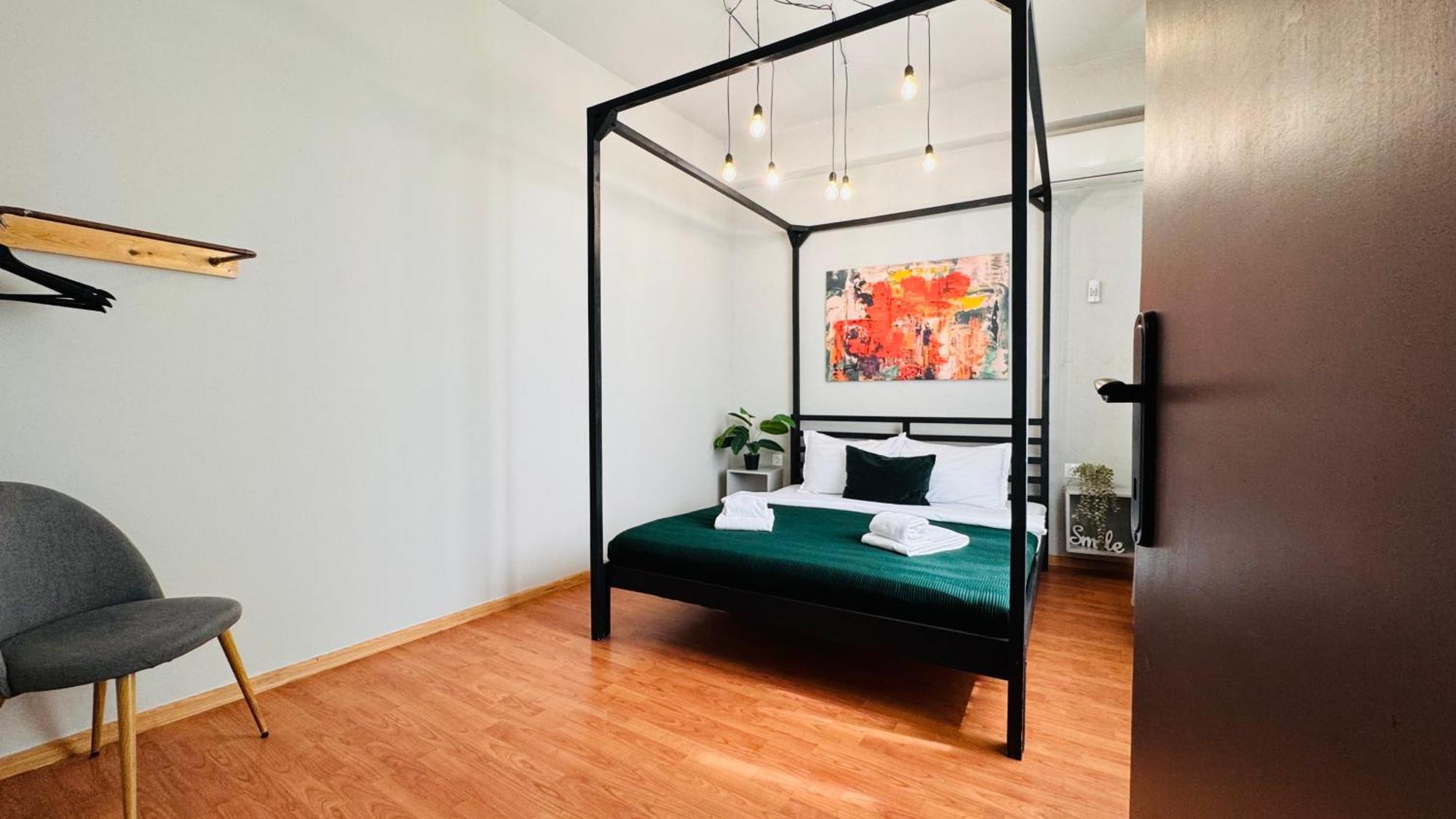 Ideal Home - Spacious & Modern Accommodation Near Unirii Square บูคาเรสต์ ห้อง รูปภาพ