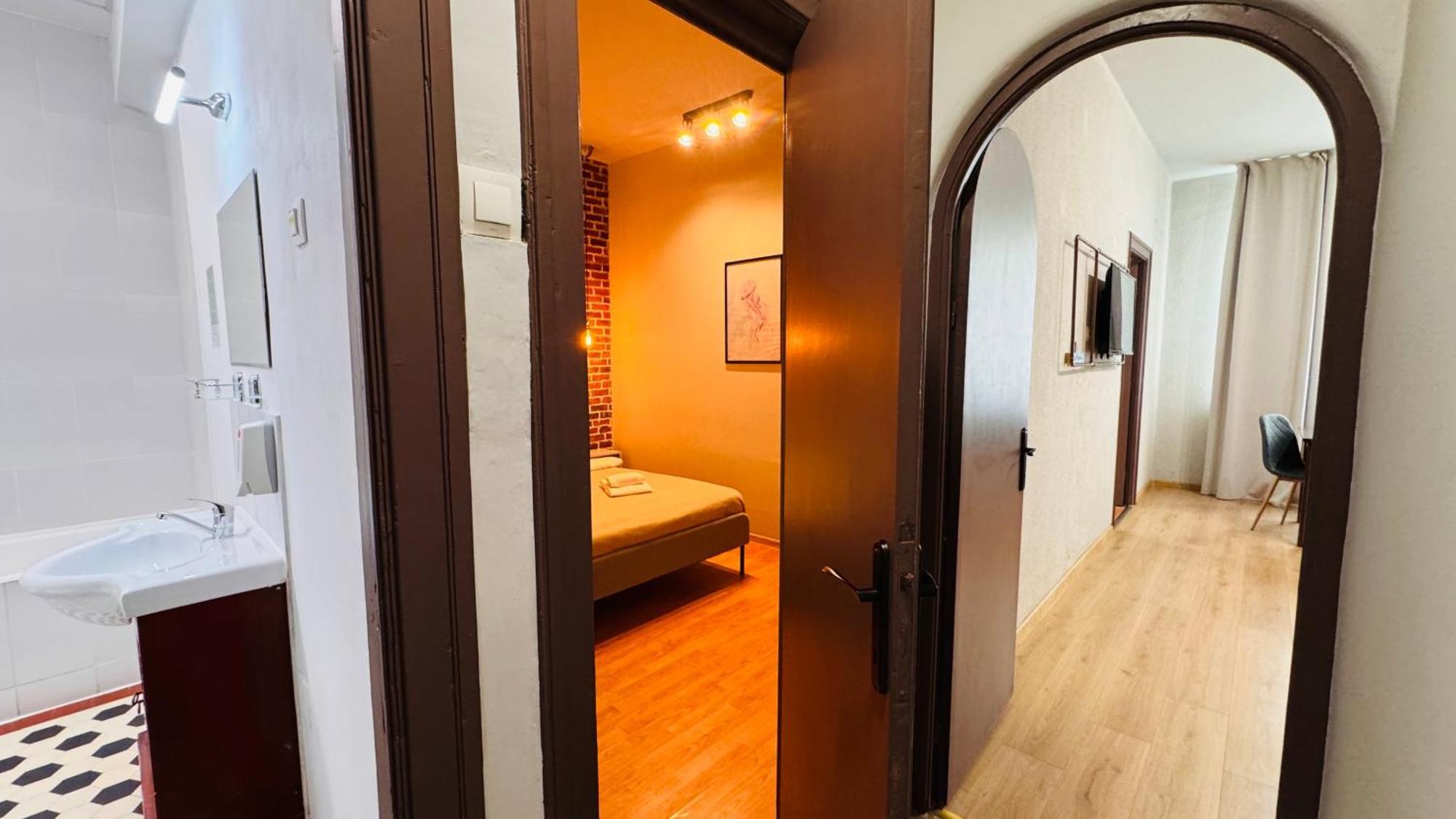 Ideal Home - Spacious & Modern Accommodation Near Unirii Square บูคาเรสต์ ห้อง รูปภาพ