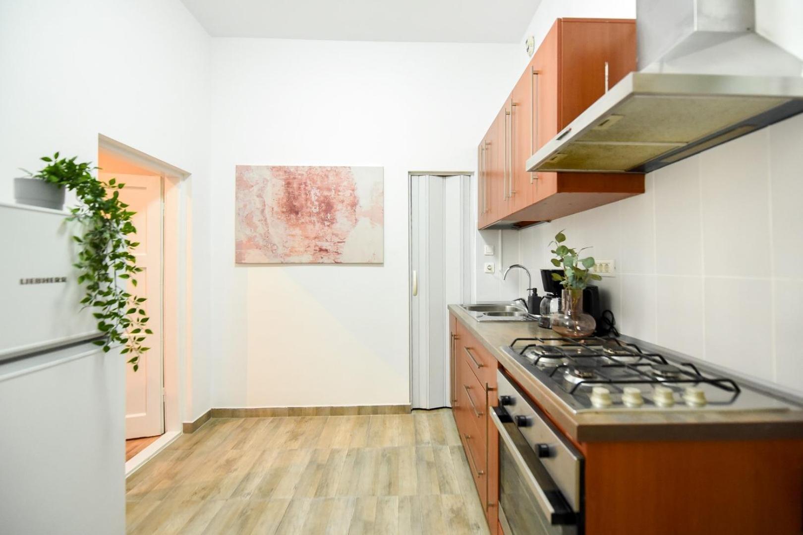 Ideal Home - Spacious & Modern Accommodation Near Unirii Square บูคาเรสต์ ห้อง รูปภาพ